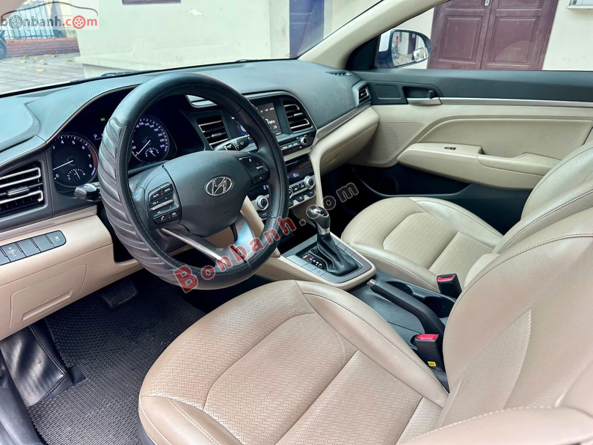 Bán ô tô Hyundai Elantra 1.6 AT - 2019 - xe cũ