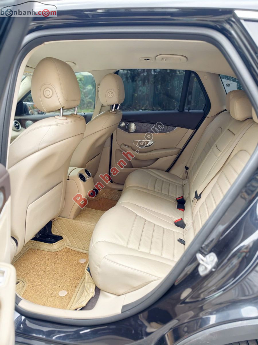 Bán ô tô Mercedes Benz GLC 200 4Matic - 2020 - xe cũ