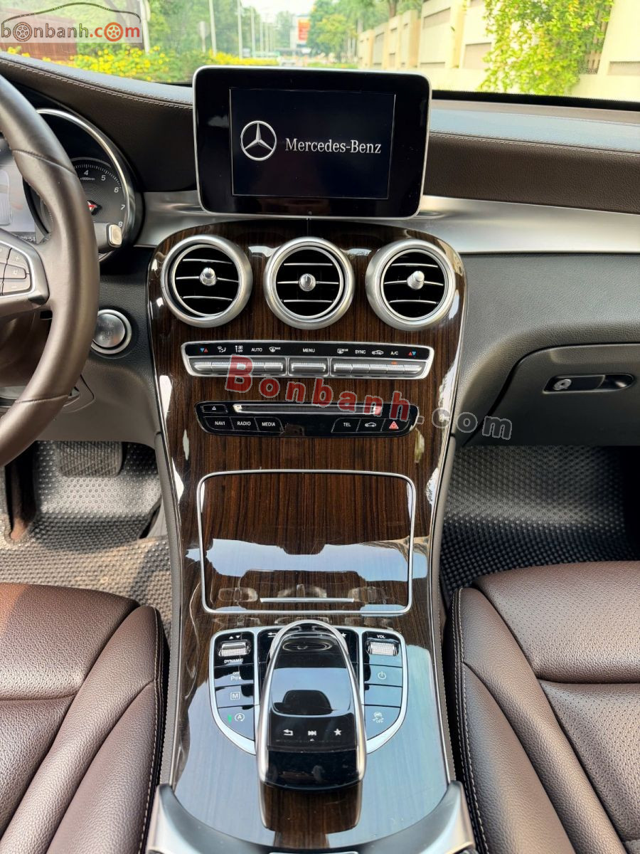 Bán ô tô Mercedes Benz GLC 200 - 2018 - xe cũ