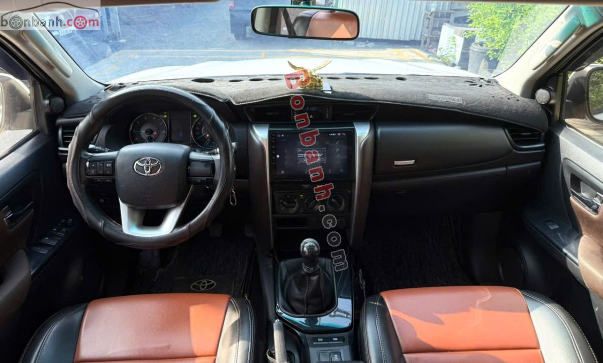 Bán ô tô Toyota Fortuner 2.4G 4x2 MT - 2019 - xe cũ