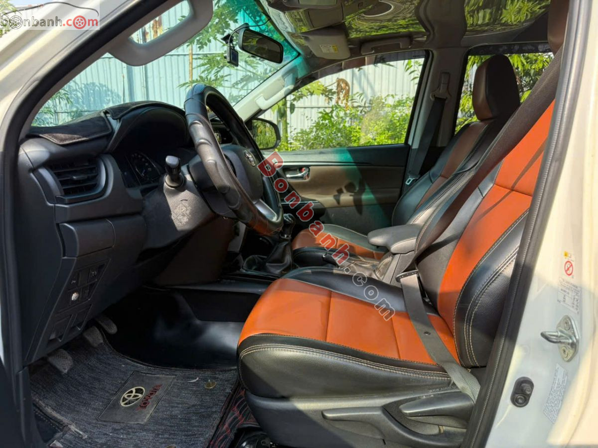 Bán ô tô Toyota Fortuner 2.4G 4x2 MT - 2019 - xe cũ