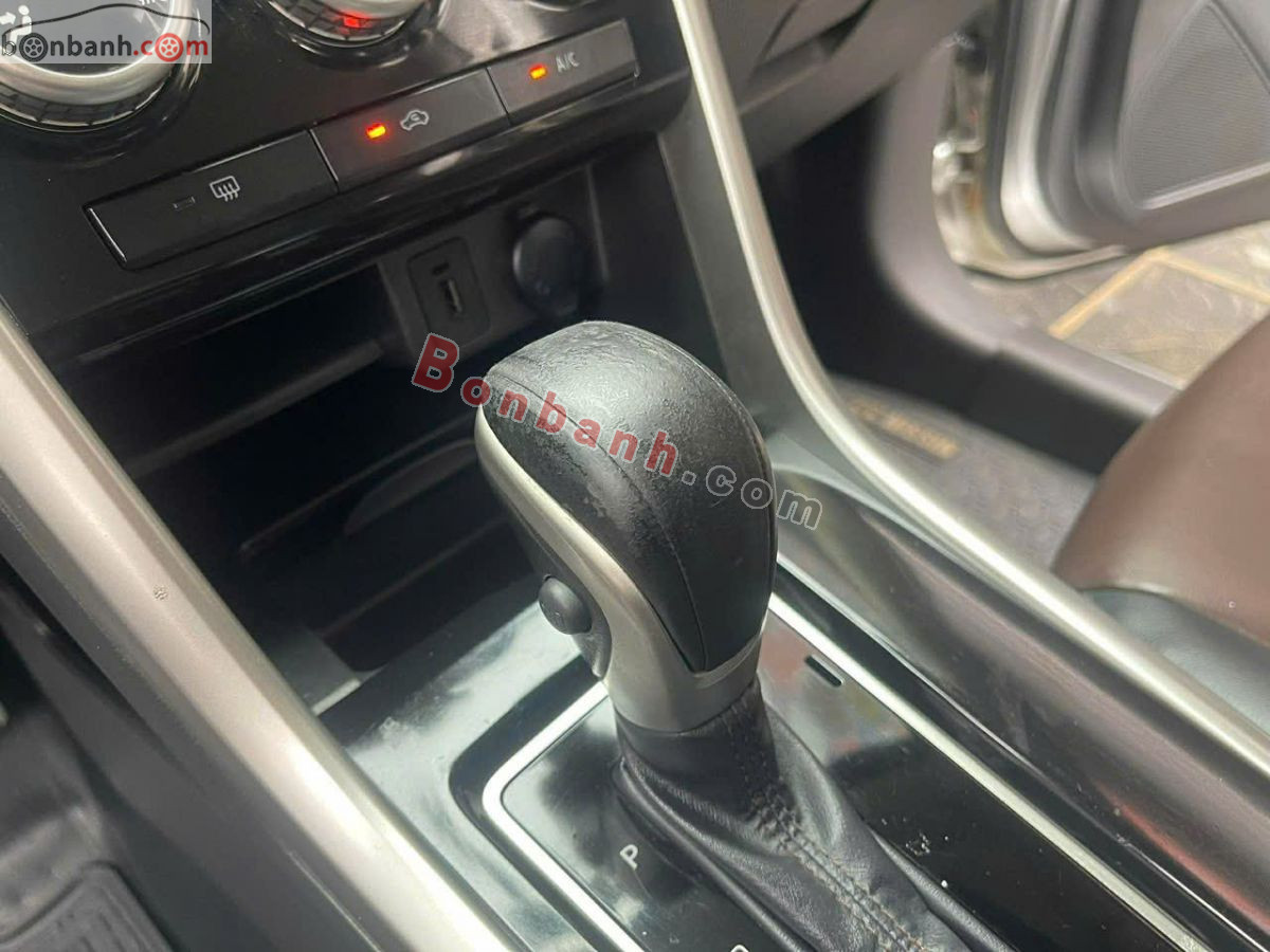 Bán ô tô Mitsubishi Xpander Cross 1.5 AT - 2020 - xe cũ