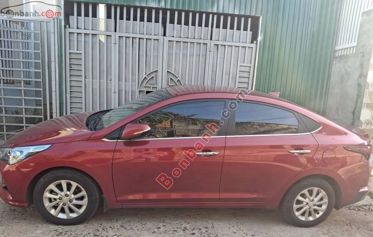 Bán ô tô Hyundai Accent 1.4 AT - 2021 - xe cũ