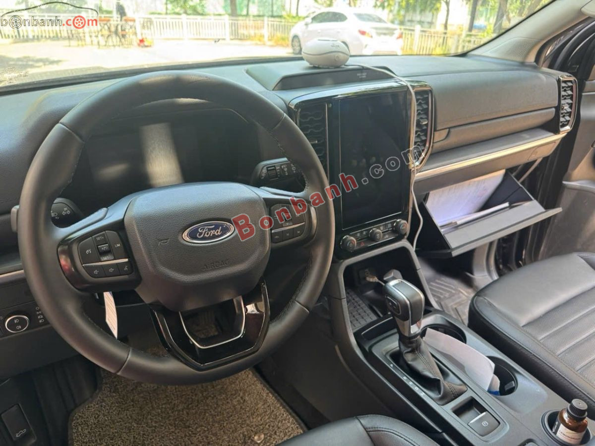 Bán ô tô Ford Everest Sport 2.0L 4x2 AT - 2025 - xe cũ