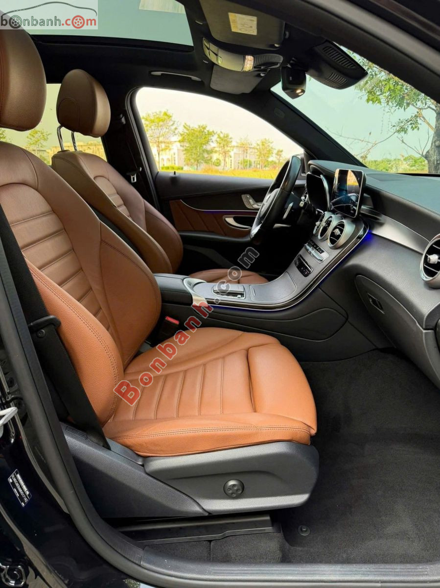 Bán ô tô Mercedes Benz GLC 300 4Matic - 2021 - xe cũ