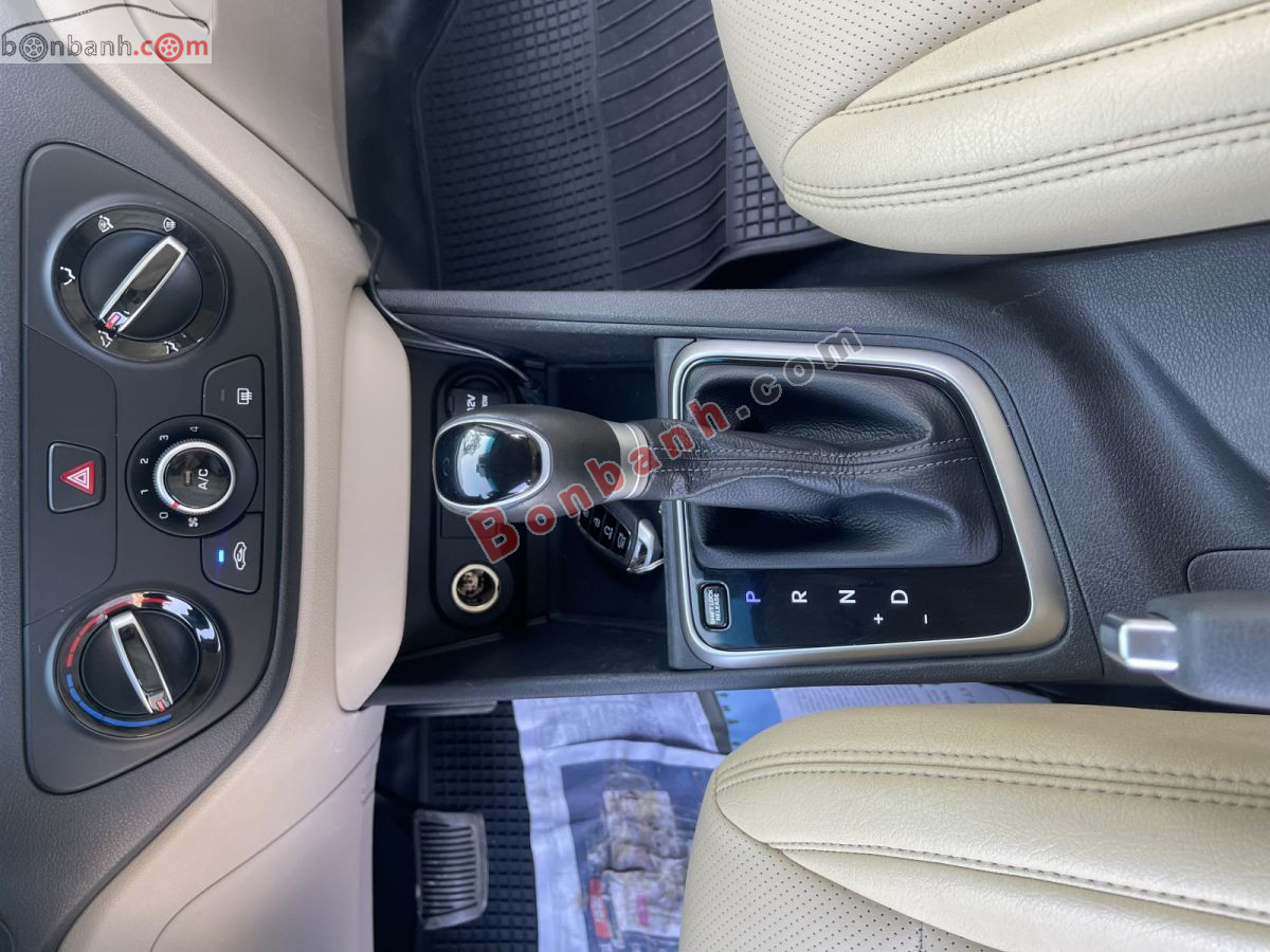 Bán ô tô Hyundai Accent 1.4 AT - 2022 - xe cũ