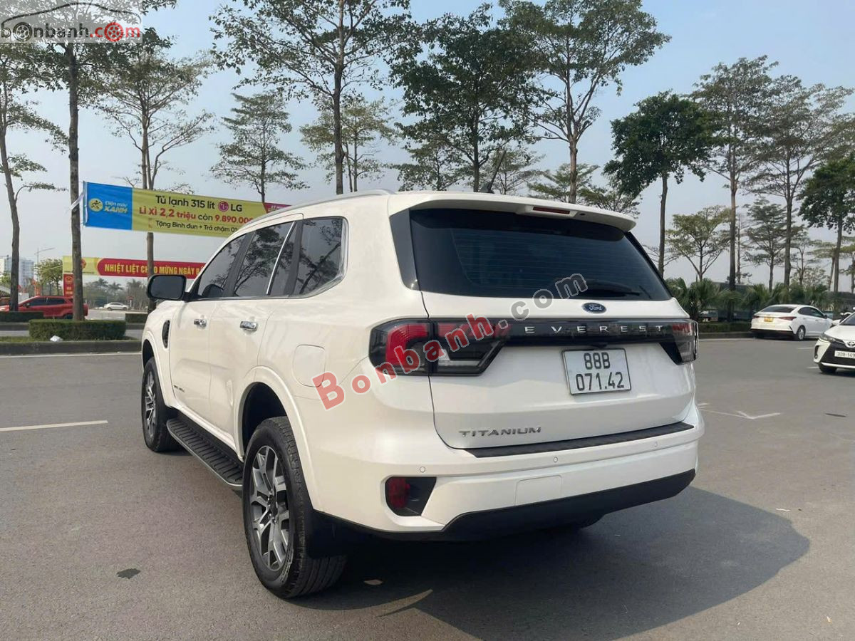 Bán ô tô Ford Everest Titanium 2.0L 4x2 AT - 2025 - xe cũ
