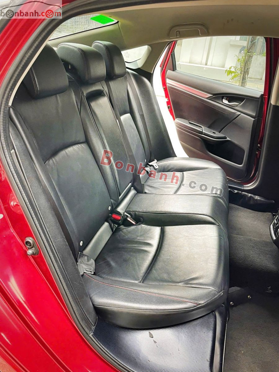 Bán ô tô Honda Civic RS 1.5 AT - 2020 - xe cũ