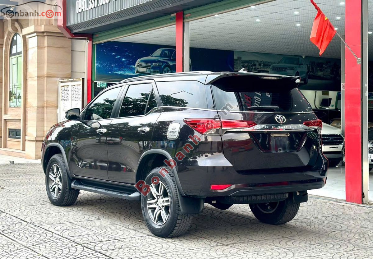 Bán ô tô Toyota Fortuner 2.4G 4x2 AT - 2019 - xe cũ