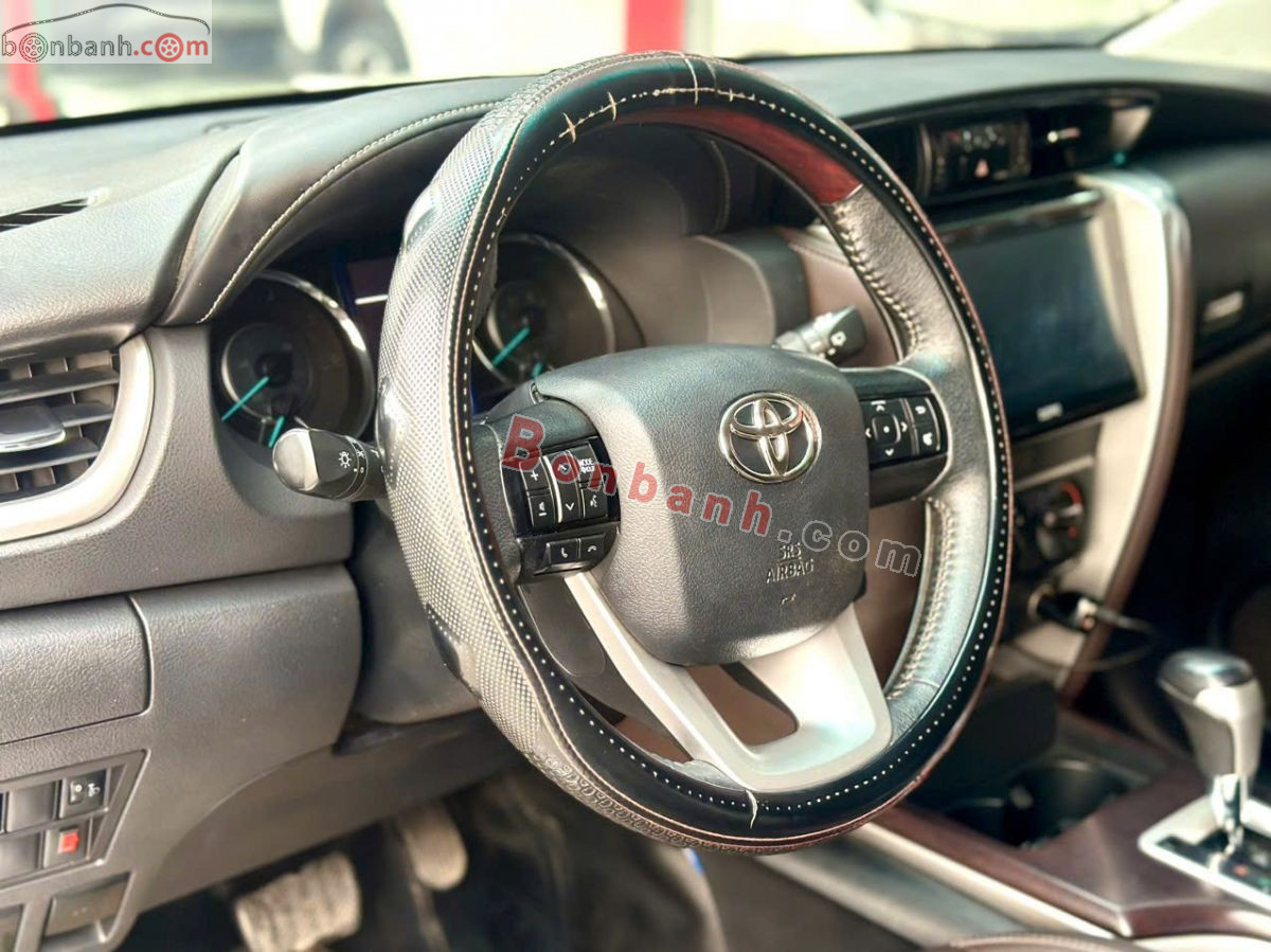 Bán ô tô Toyota Fortuner 2.4G 4x2 AT - 2019 - xe cũ