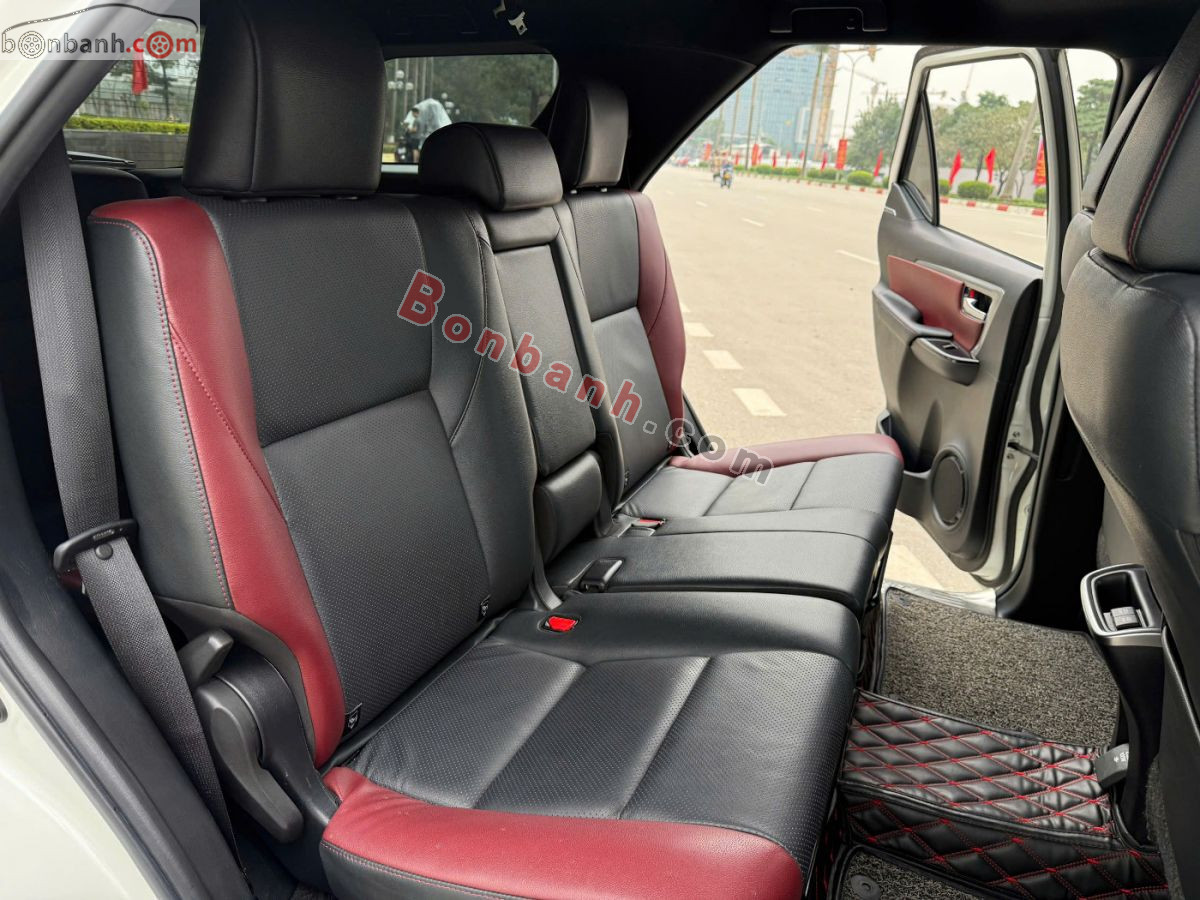 Bán ô tô Toyota Fortuner 2.8V 4x4 AT Legender - 2020 - xe cũ