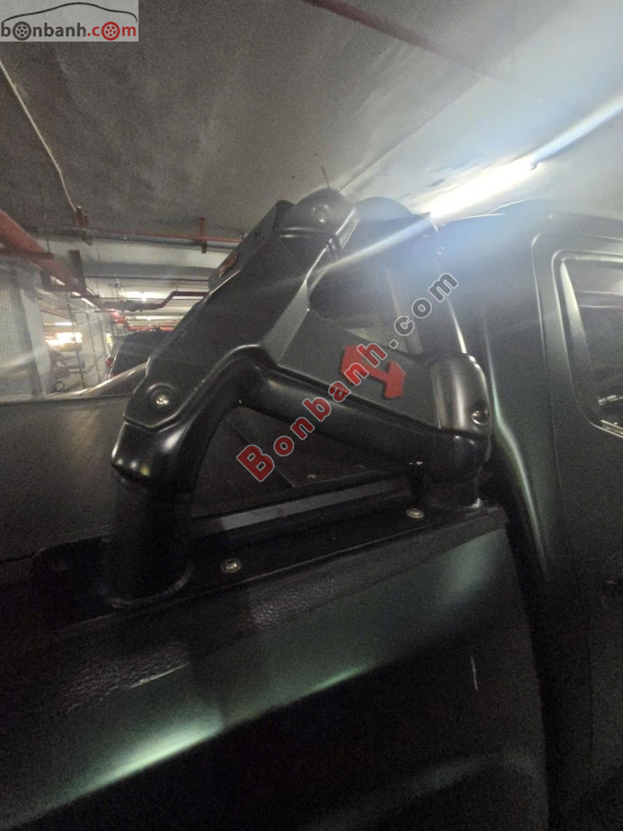 Bán ô tô Nissan Navara VL 2.5 AT 4WD - 2015 - xe cũ