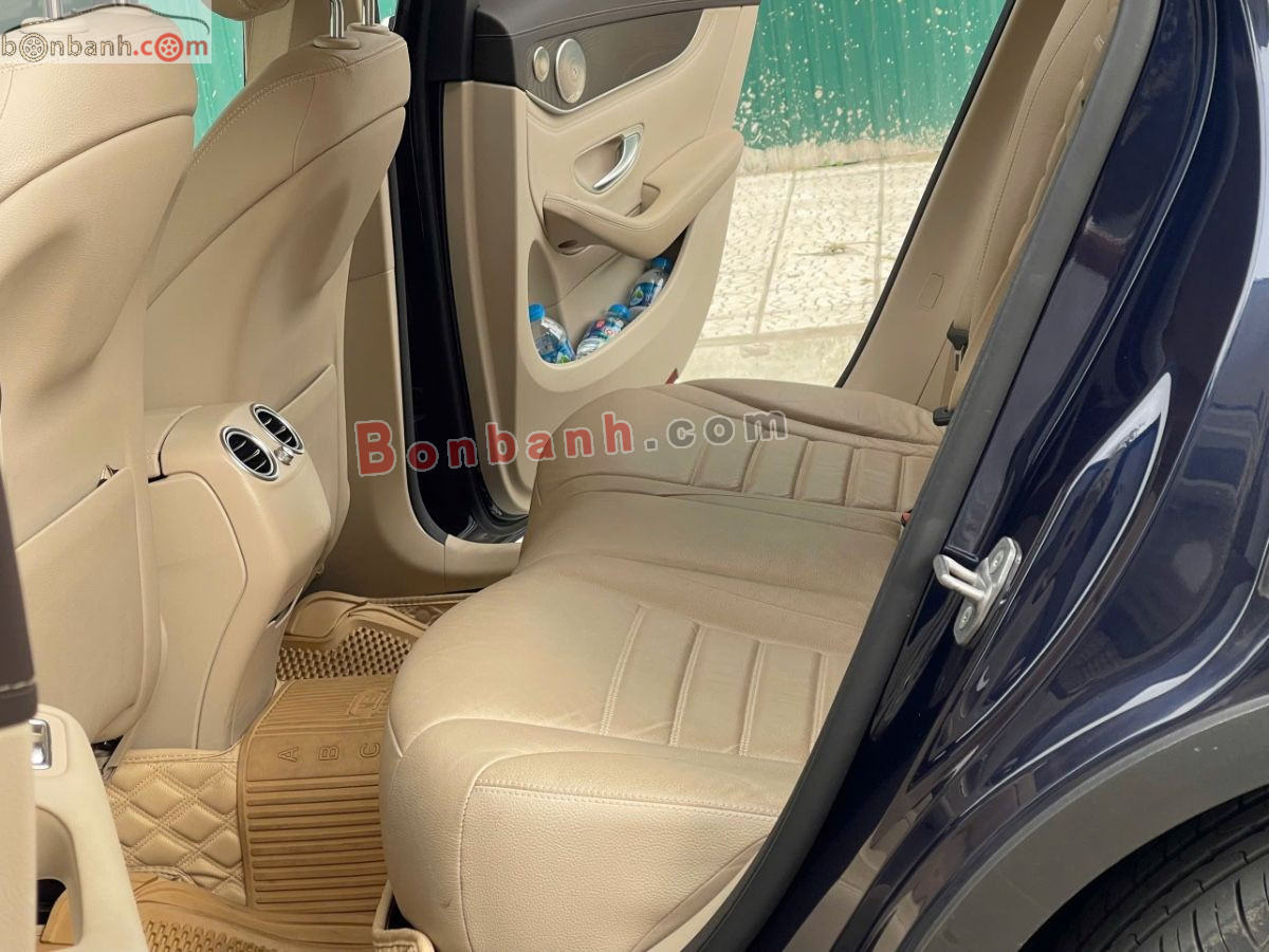 Bán ô tô Mercedes Benz GLC 200 4Matic - 2021 - xe cũ