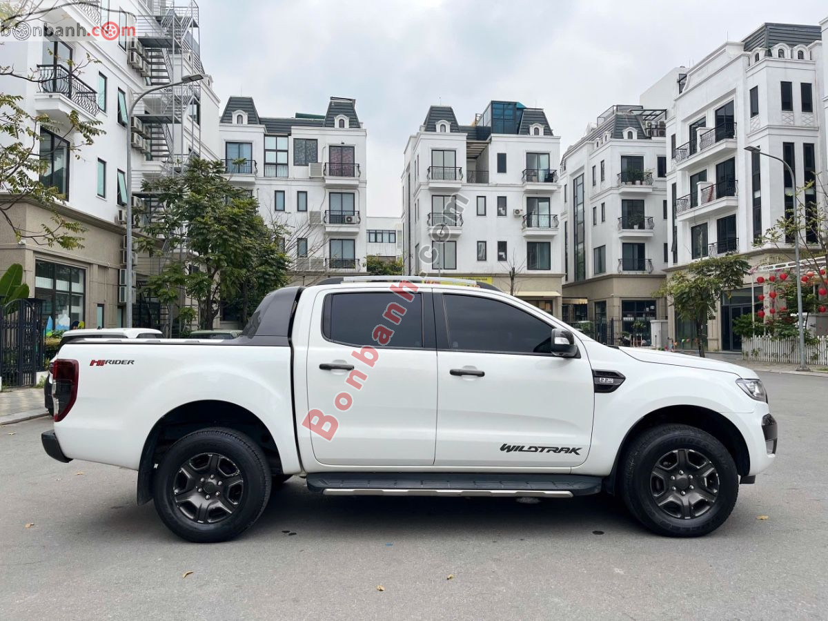 Bán ô tô Ford Ranger Wildtrak 2.2L 4x2 AT - 2015 - xe cũ