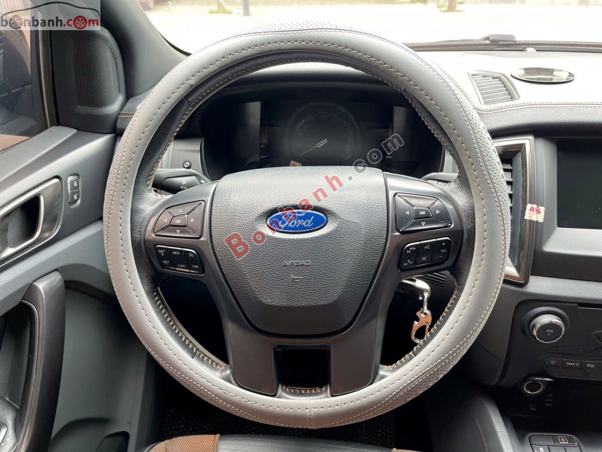 Bán ô tô Ford Ranger Wildtrak 2.2L 4x2 AT - 2015 - xe cũ