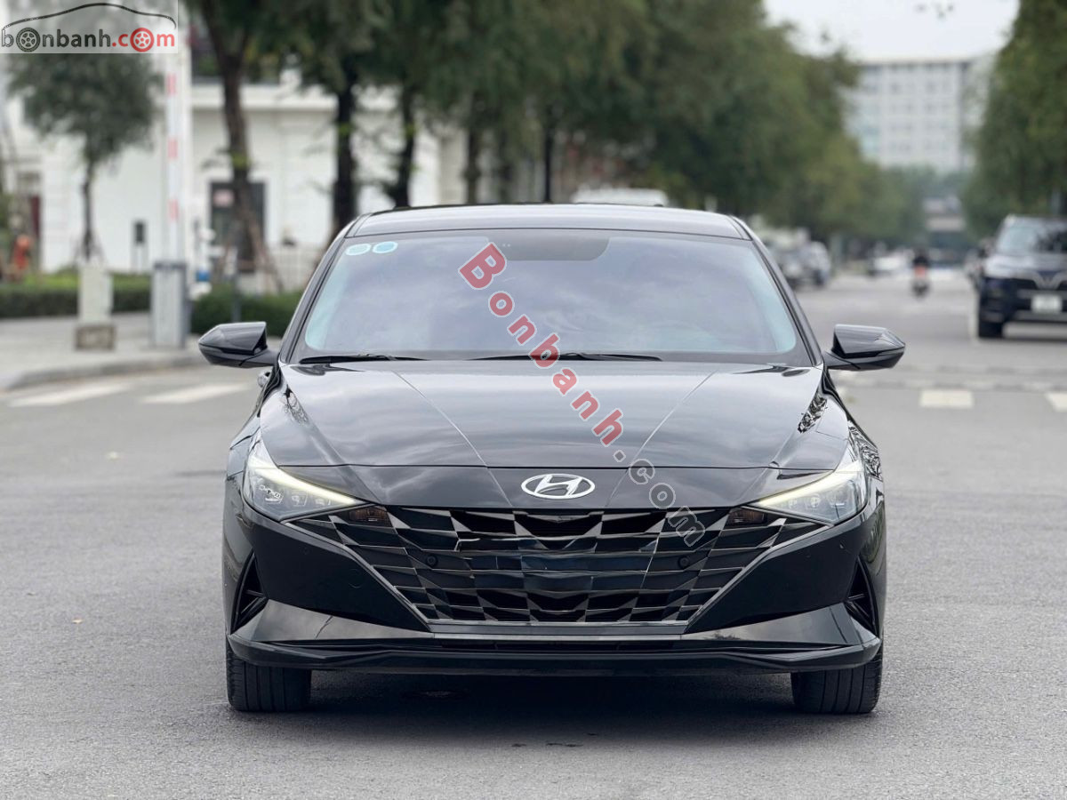 Bán ô tô Hyundai Elantra 2.0 AT Cao cấp - 2023 - xe cũ