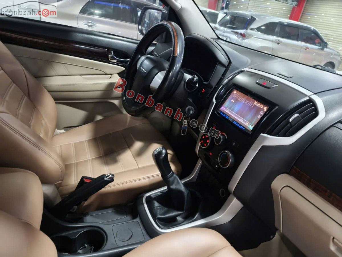 Bán ô tô Isuzu MU-X 1.9 4X2 MT - 2019 - xe cũ