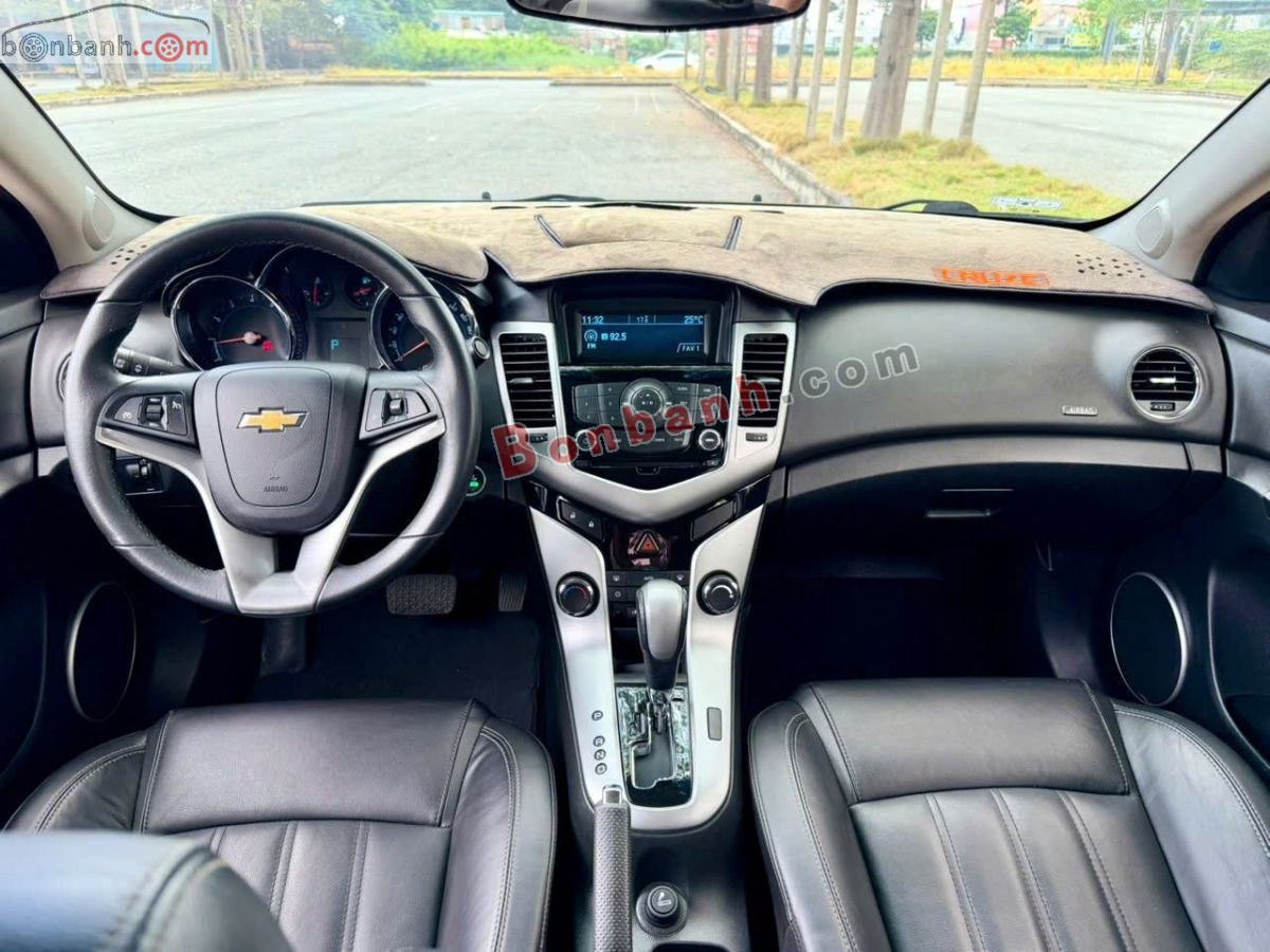 Bán ô tô Chevrolet Cruze LTZ 1.8 AT - 2015 - xe cũ