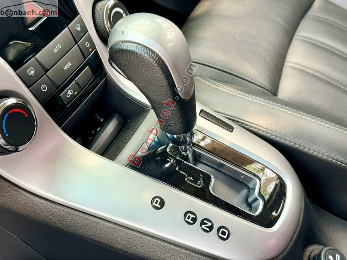 Bán ô tô Chevrolet Cruze LTZ 1.8 AT - 2015 - xe cũ