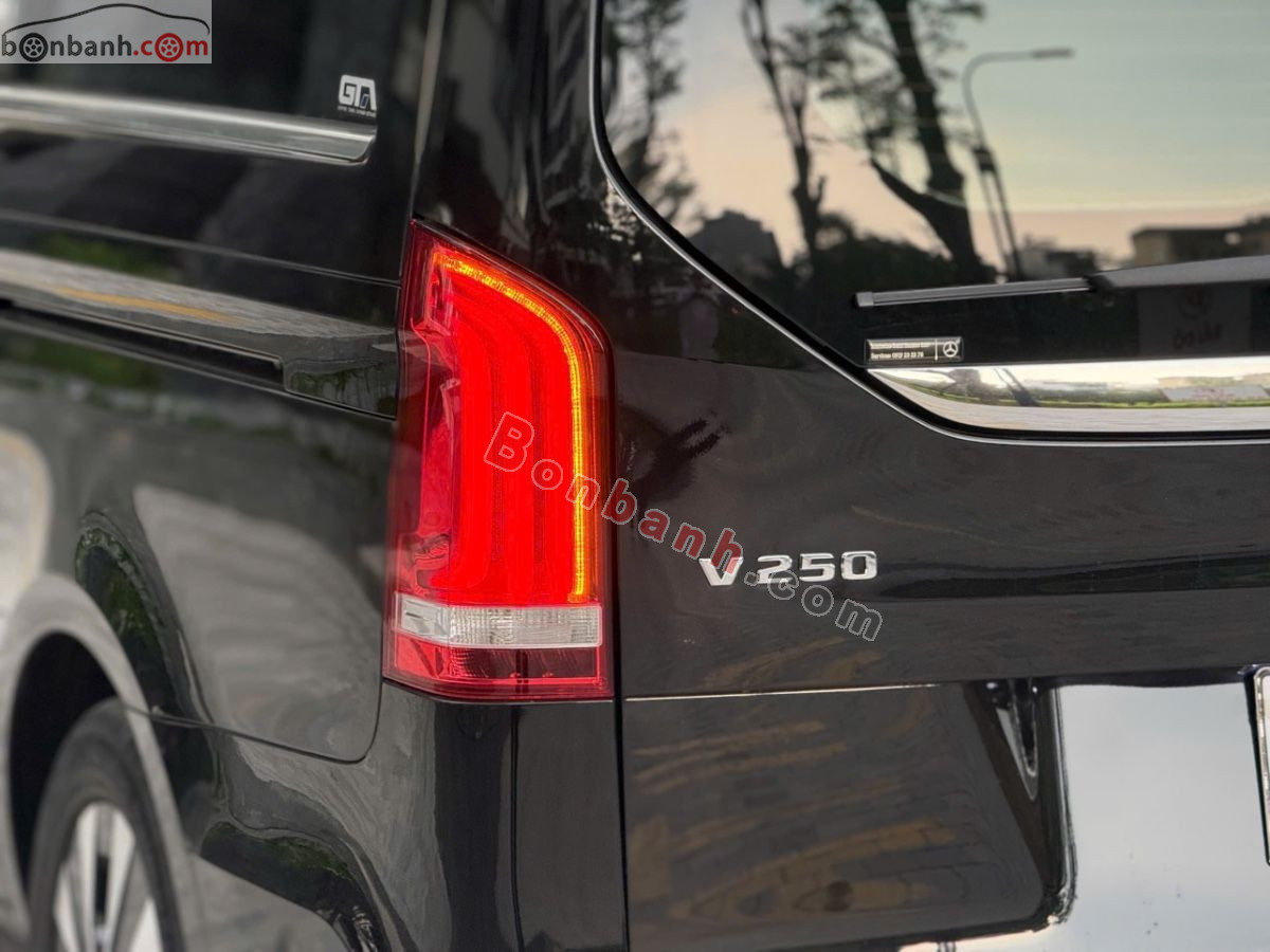 Bán ô tô Mercedes Benz V class V250 Luxury - 2022 - xe cũ