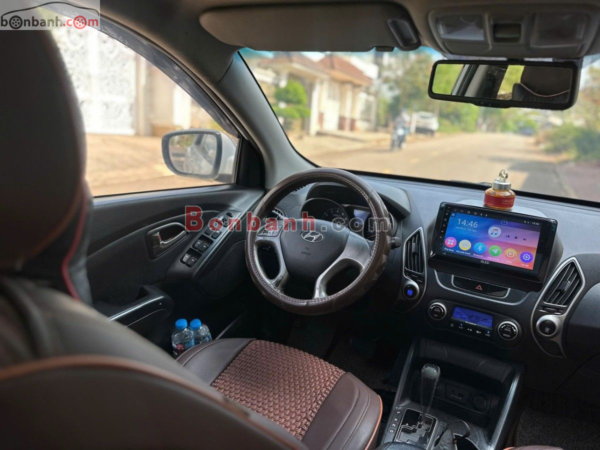 Bán ô tô Hyundai Tucson 2.0 AT 4WD - 2010 - xe cũ