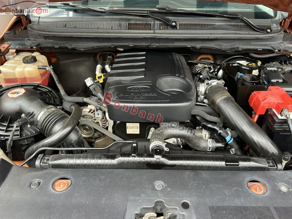 Bán ô tô Ford Ranger Wildtrak 3.2L 4x4 AT - 2016 - xe cũ