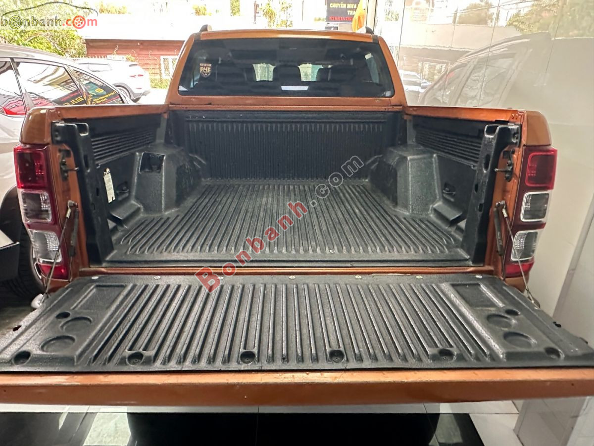 Bán ô tô Ford Ranger Wildtrak 3.2L 4x4 AT - 2016 - xe cũ