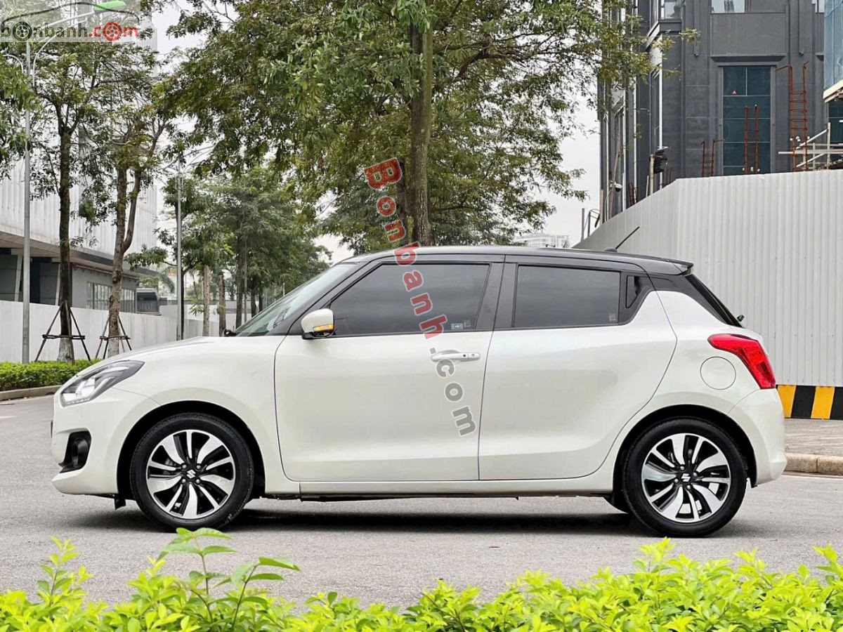 Bán ô tô Suzuki Swift GLX 1.2 AT - 2020 - xe cũ