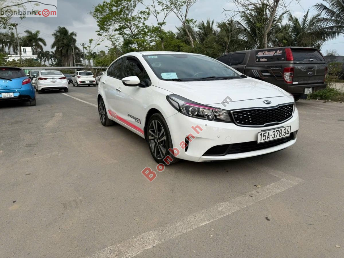 Bán ô tô Kia Cerato 1.6 MT - 2018 - xe cũ