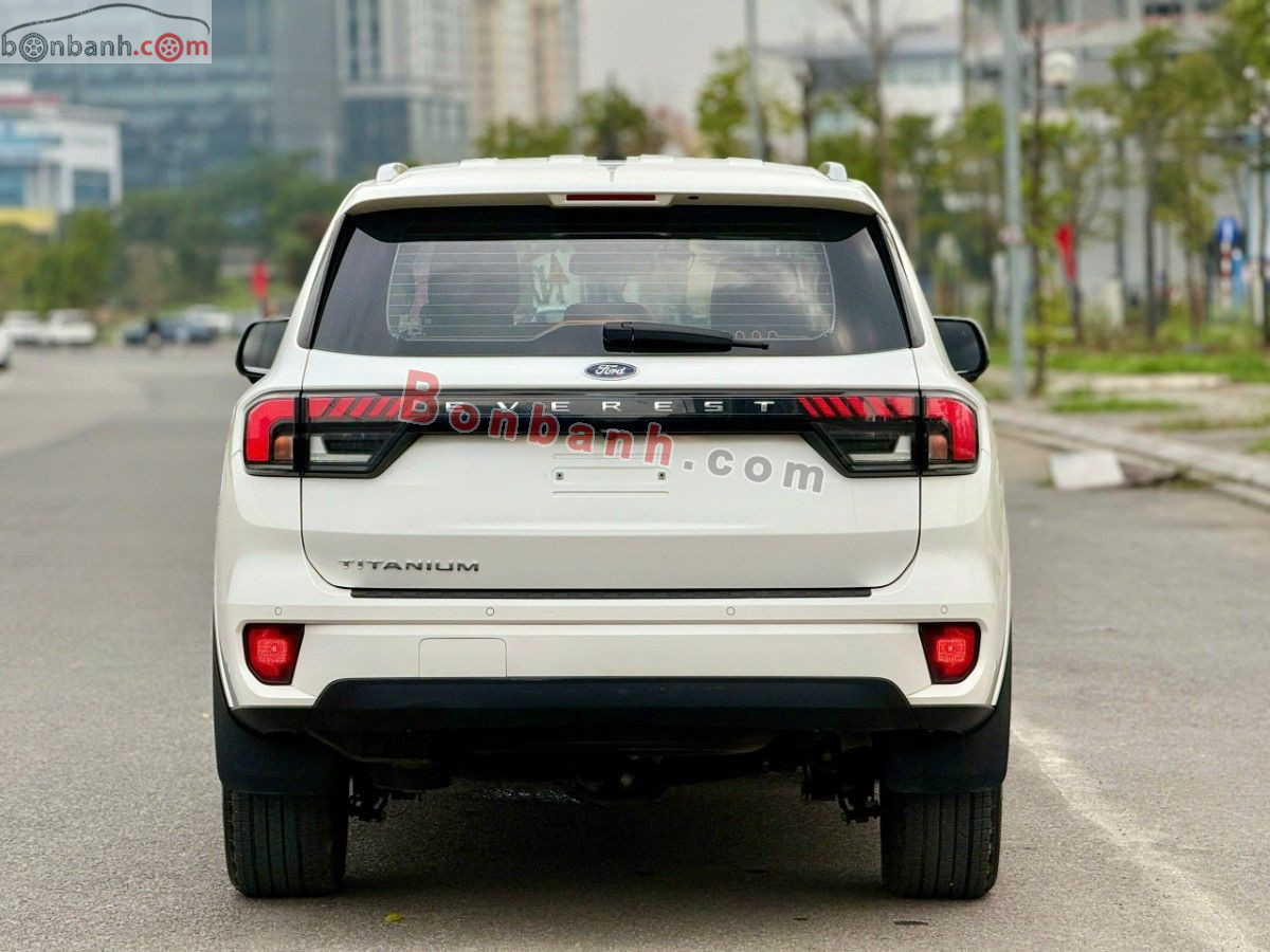Bán ô tô Ford Everest Titanium Plus 2.0L 4x4 AT - 2024 - xe cũ