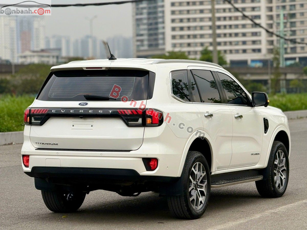 Bán ô tô Ford Everest Titanium Plus 2.0L 4x4 AT - 2024 - xe cũ