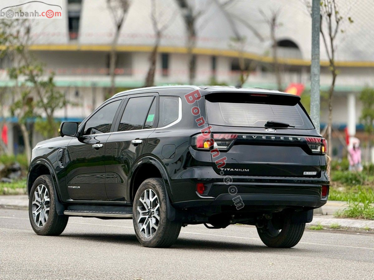 Bán ô tô Ford Everest Titanium Plus 2.0L 4x4 AT - 2025 - xe cũ