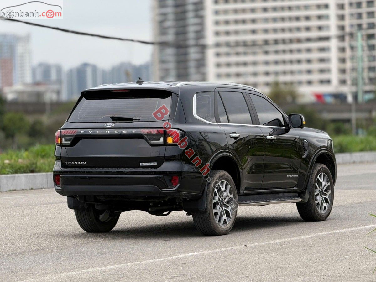 Bán ô tô Ford Everest Titanium Plus 2.0L 4x4 AT - 2025 - xe cũ