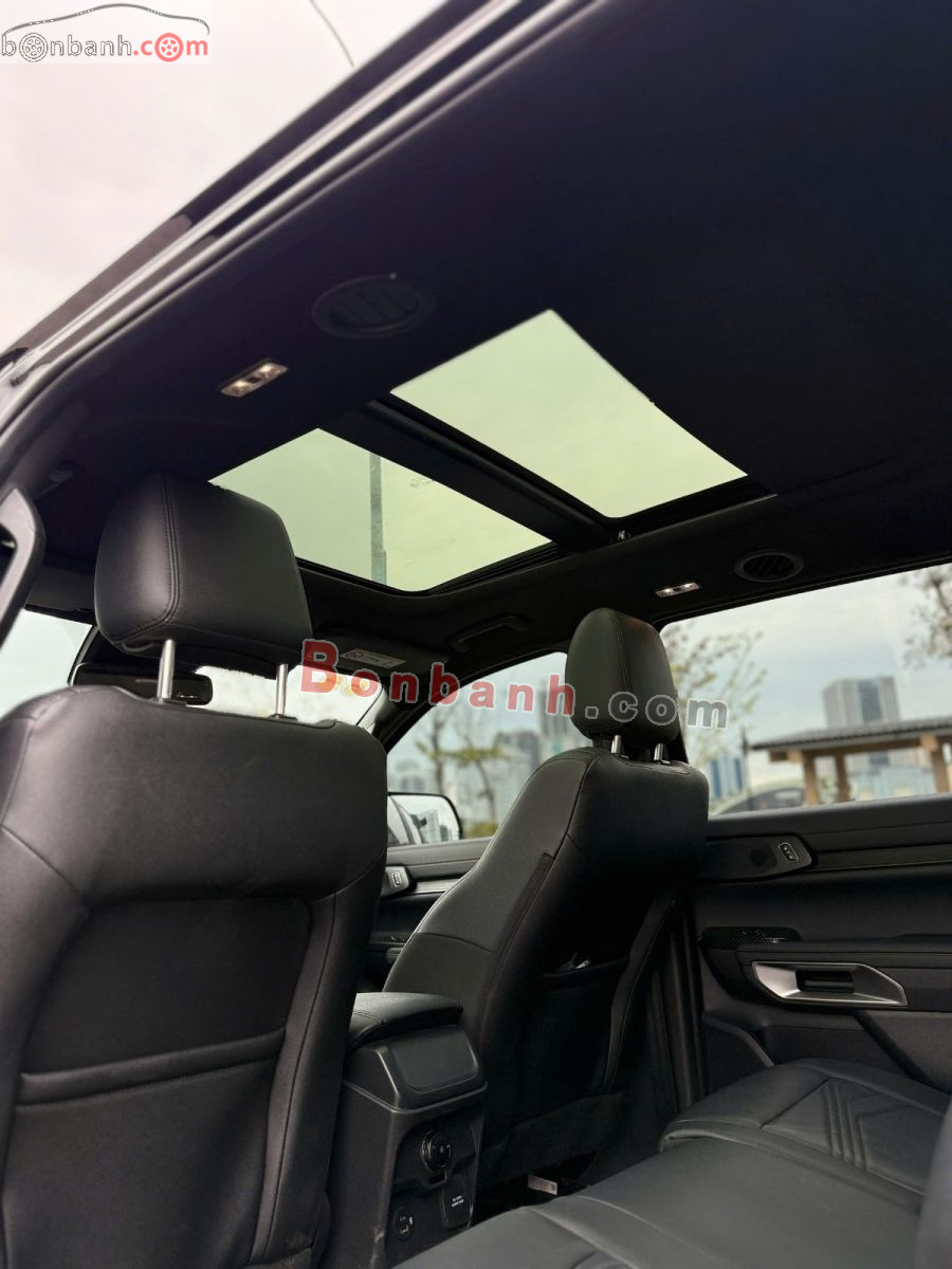 Bán ô tô Ford Everest Titanium Plus 2.0L 4x4 AT - 2025 - xe cũ