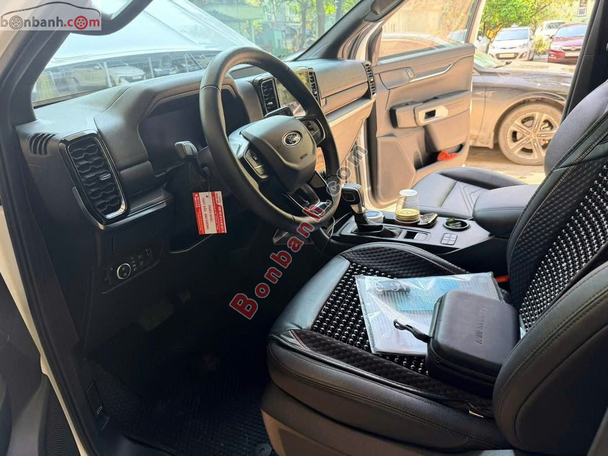 Bán ô tô Ford Everest Titanium 2.0L 4x2 AT - 2023 - xe cũ