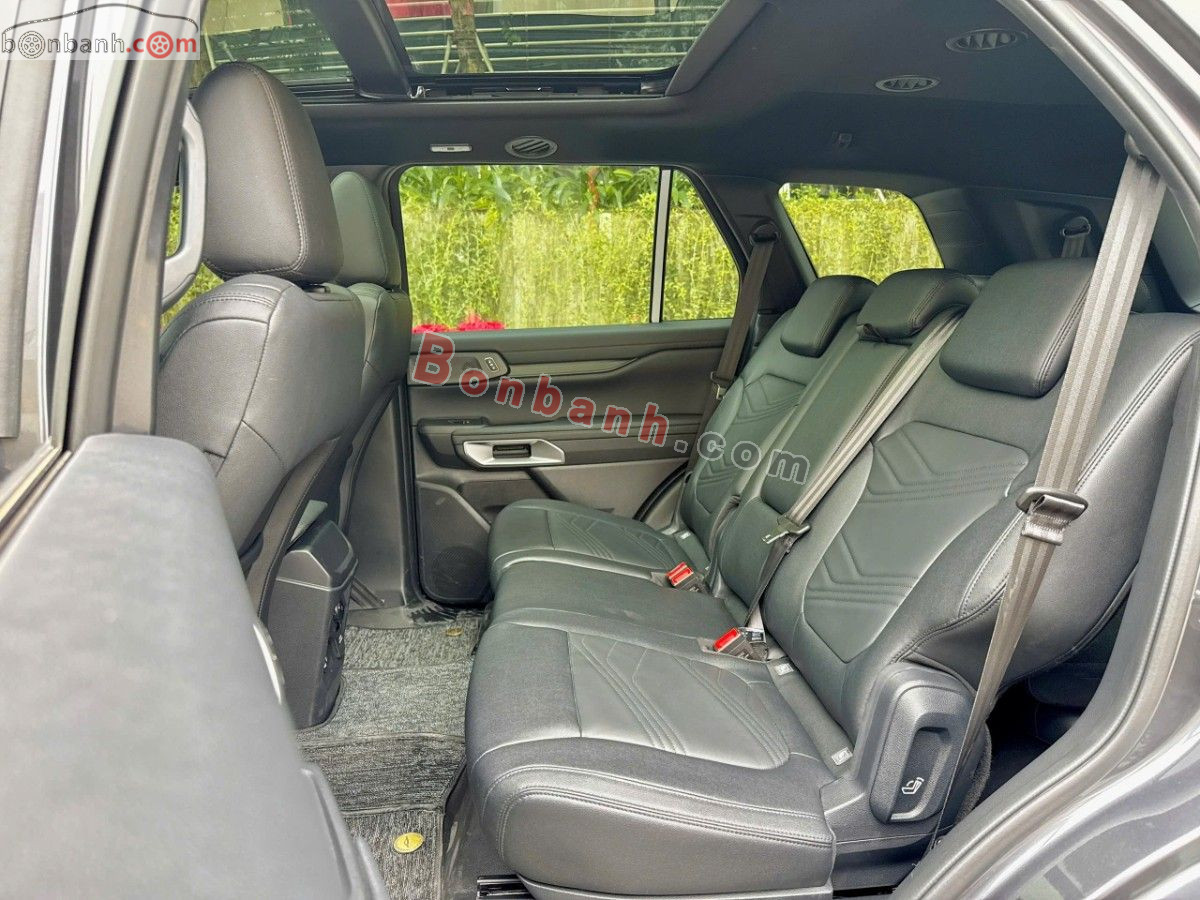 Bán ô tô Ford Everest Titanium Plus 2.0L 4x4 AT - 2025 - xe cũ