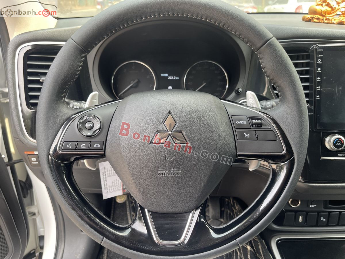 Bán ô tô Mitsubishi Outlander 2.0 CVT Premium - 2020 - xe cũ