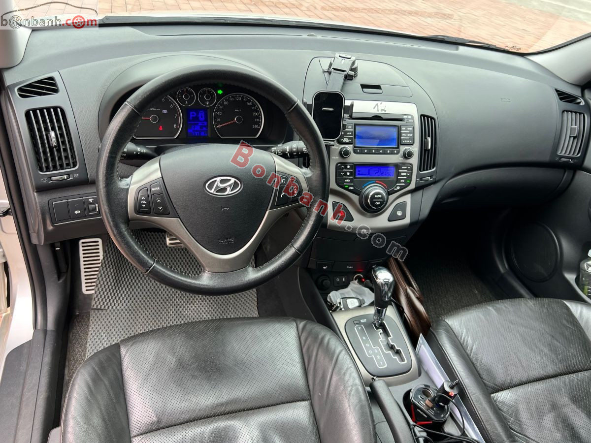 Bán ô tô Hyundai i30 CW 1.6 AT - 2009 - xe cũ