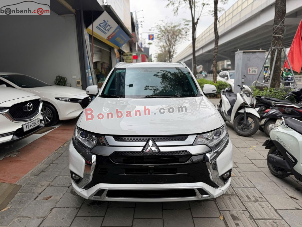 Bán ô tô Mitsubishi Outlander 2.0 CVT - 2023 - xe cũ