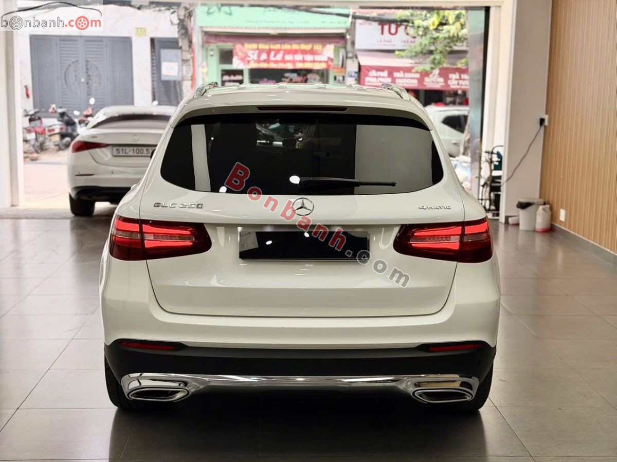 Bán ô tô Mercedes Benz GLC 250 4Matic - 2018 - xe cũ