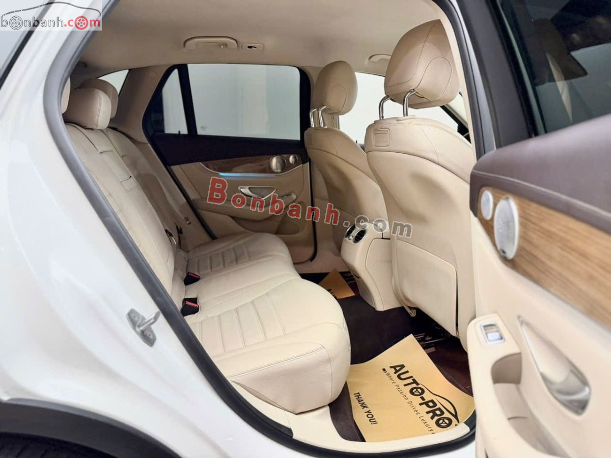Bán ô tô Mercedes Benz GLC 250 4Matic - 2018 - xe cũ