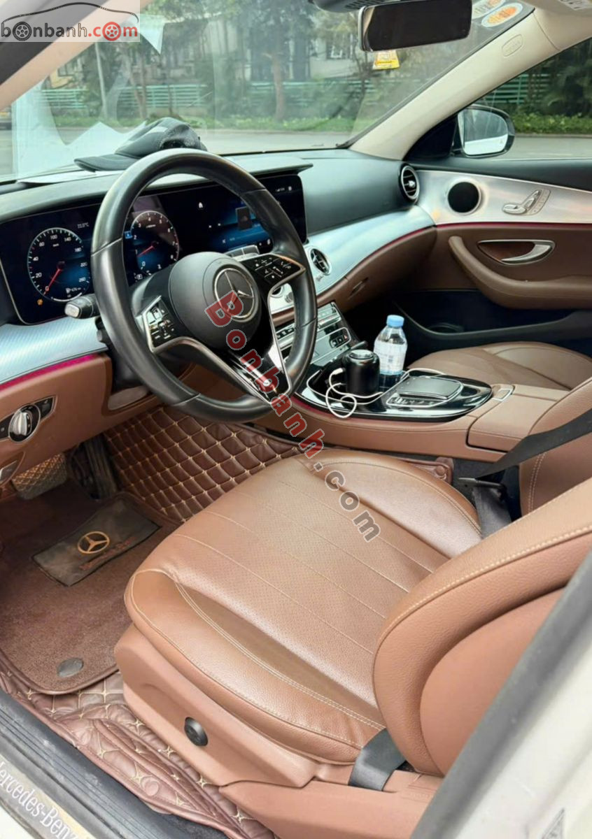 Bán ô tô Mercedes Benz E class E180 - 2022 - xe cũ