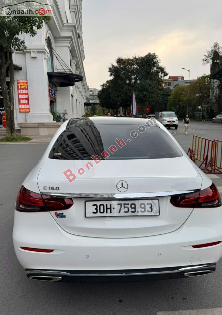 Bán ô tô Mercedes Benz E class E180 - 2022 - xe cũ