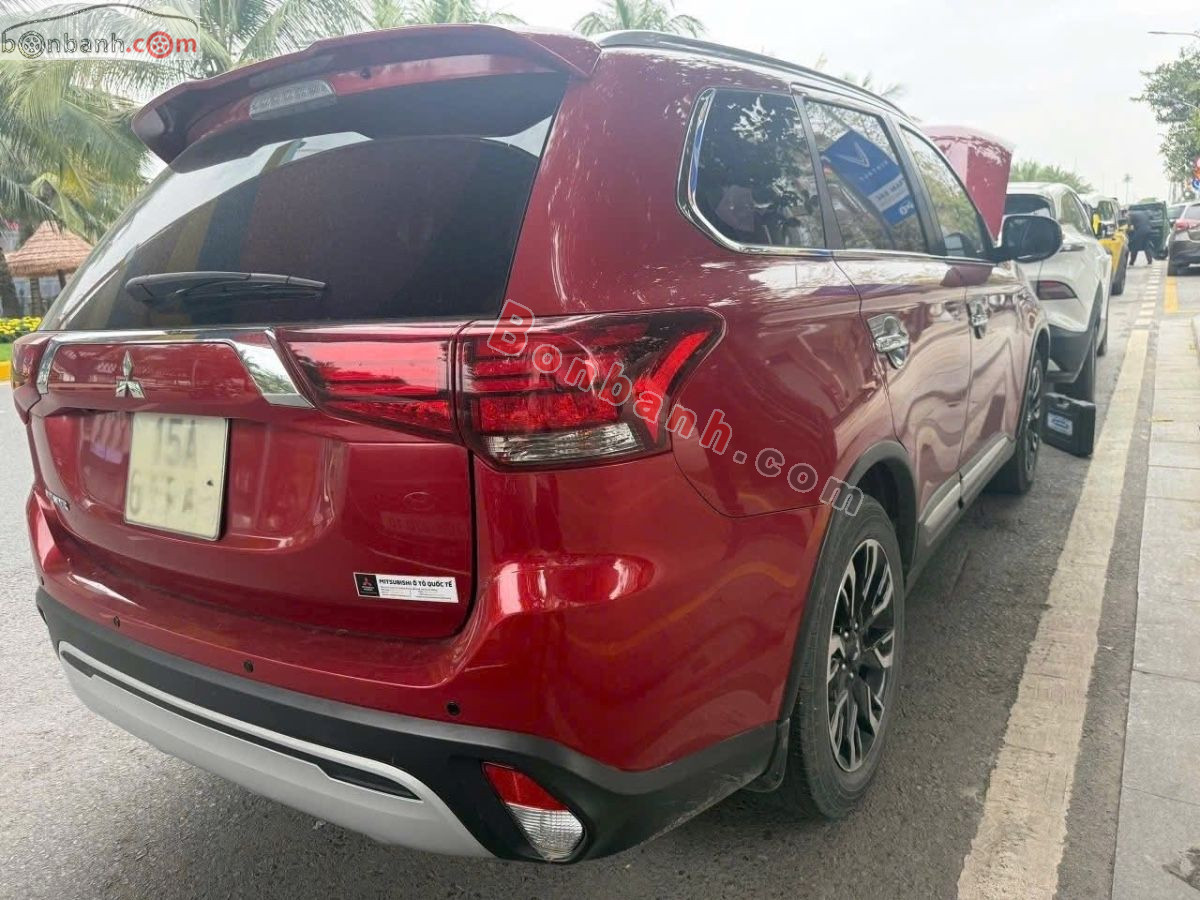 Bán ô tô Mitsubishi Outlander 2.0 CVT - 2020 - xe cũ
