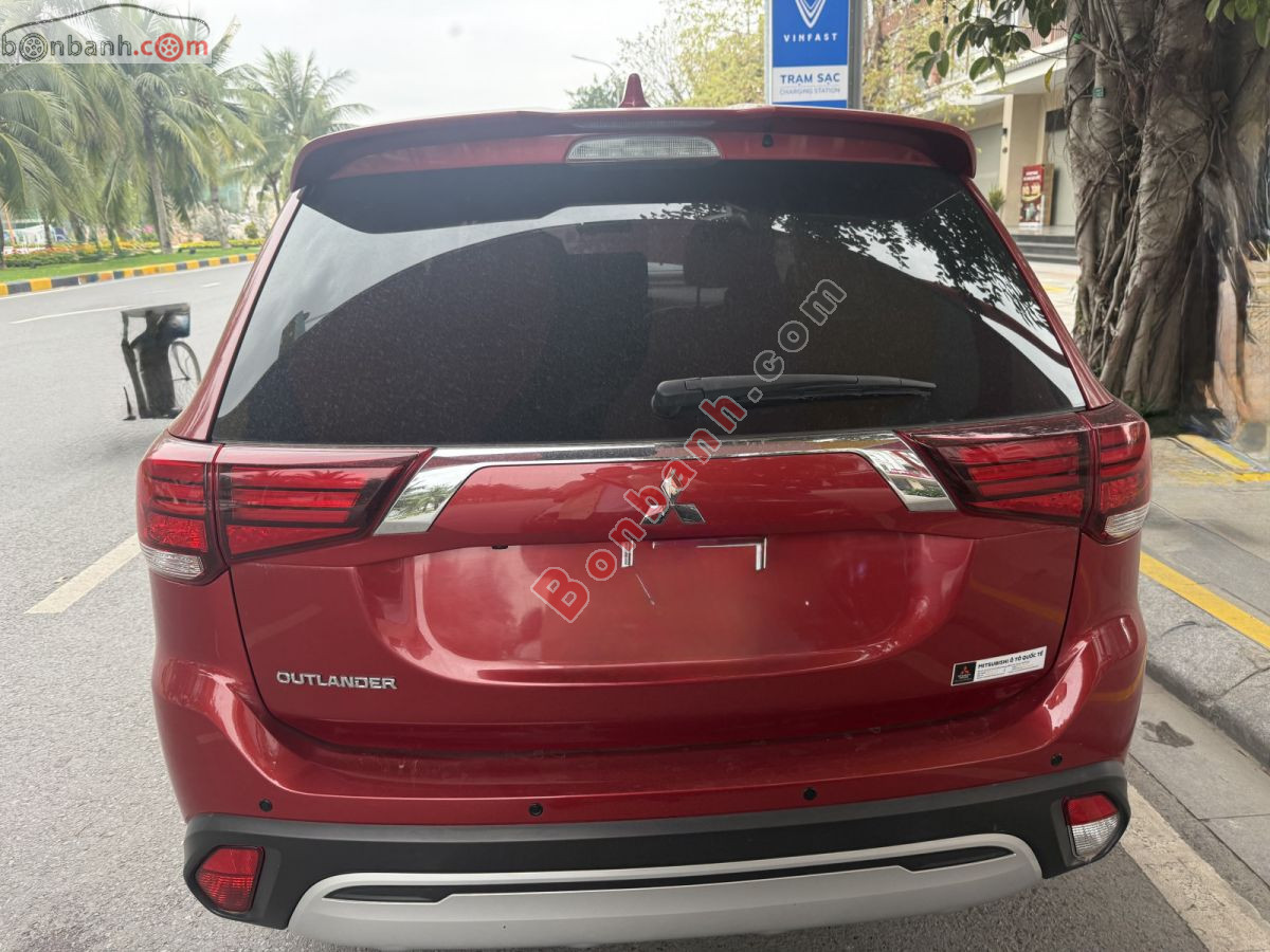 Bán ô tô Mitsubishi Outlander 2.0 CVT - 2020 - xe cũ