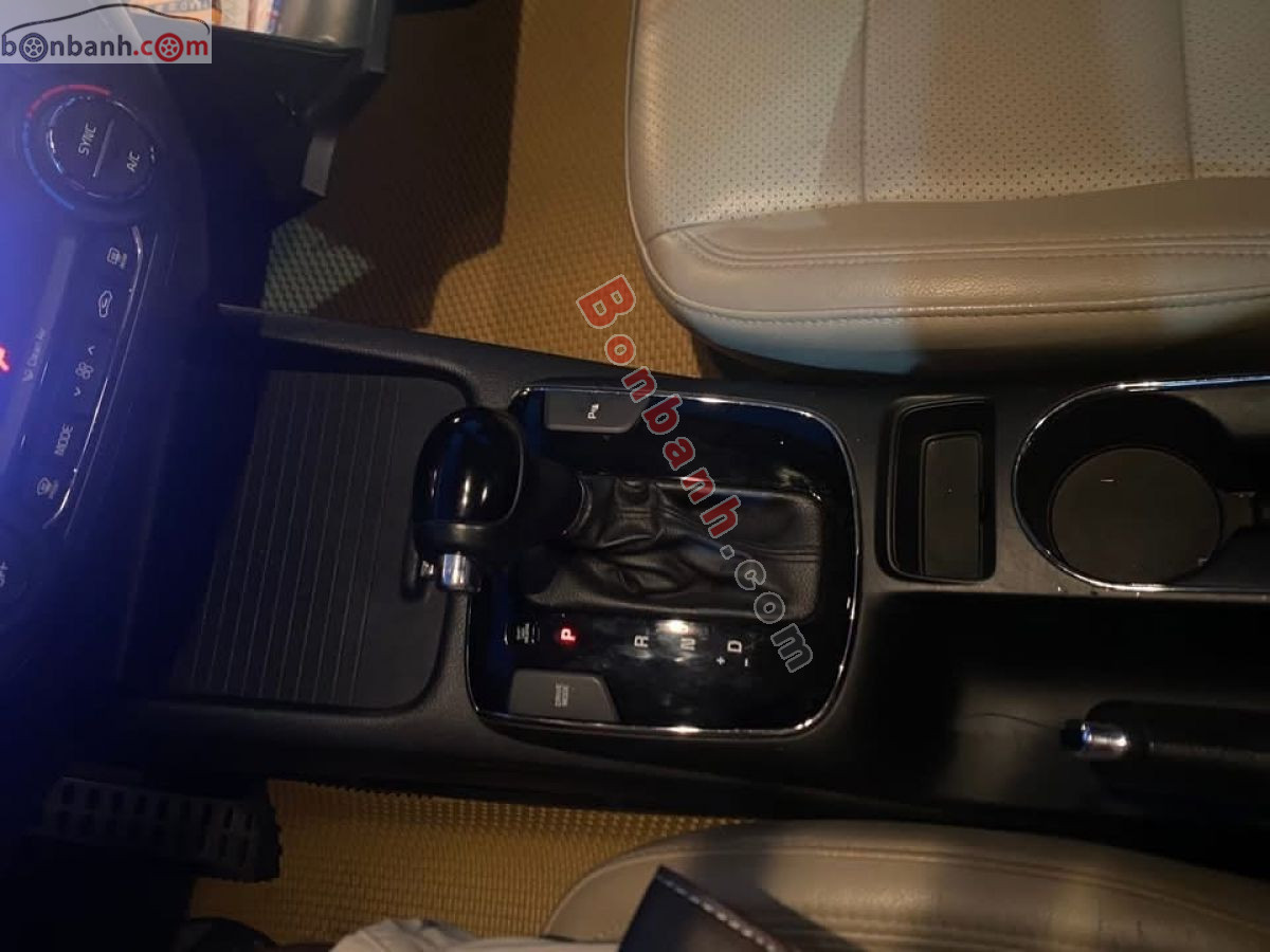 Bán ô tô Kia Cerato Hatchback - 2017 - xe cũ