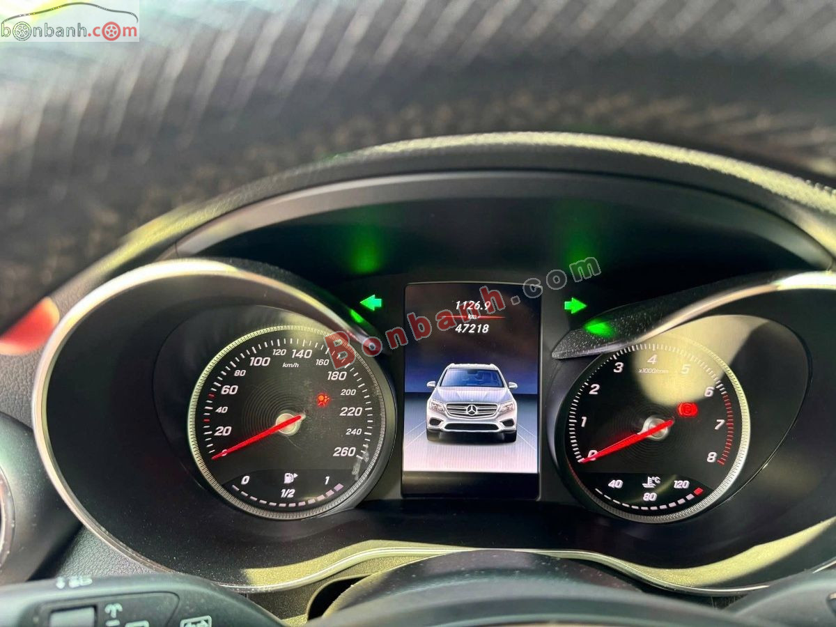 Bán ô tô Mercedes Benz GLC 250 4Matic - 2019 - xe cũ