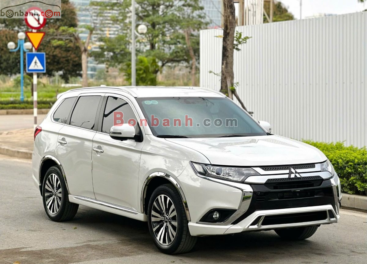Bán ô tô Mitsubishi Outlander 2.0 CVT - 2023 - xe cũ