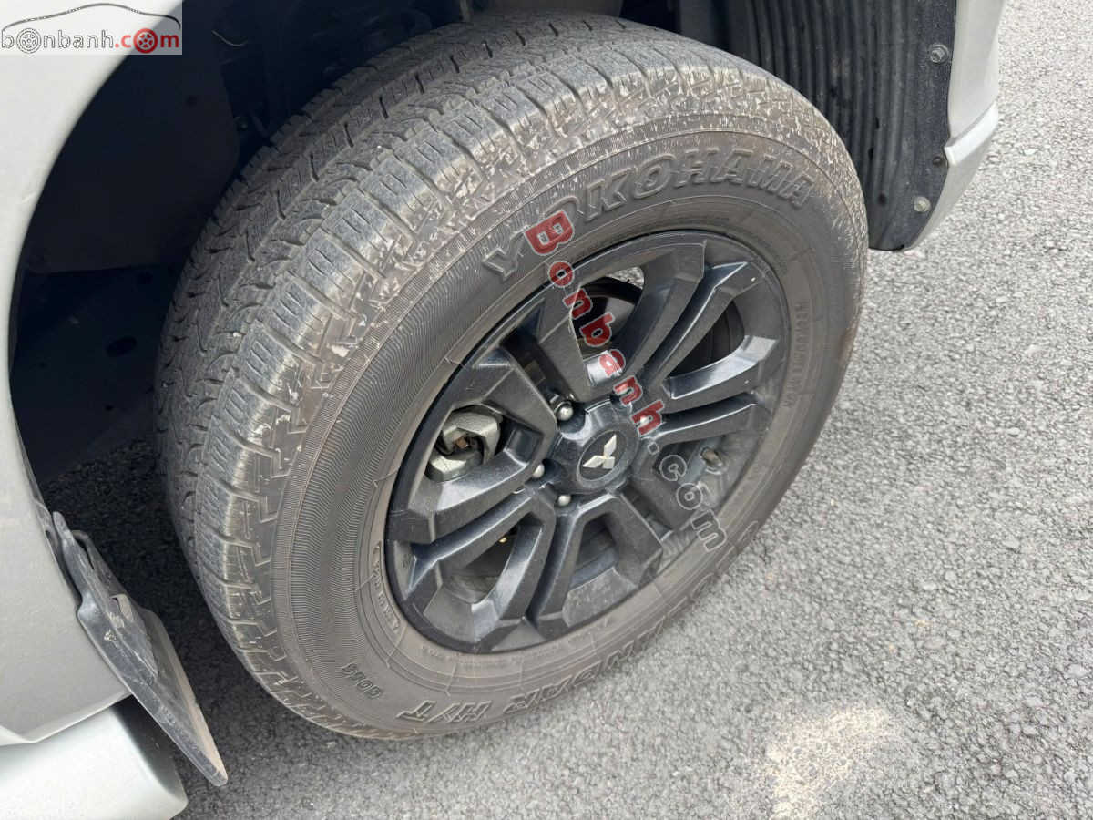 Bán ô tô Mitsubishi Triton 4x2 MT - 2020 - xe cũ