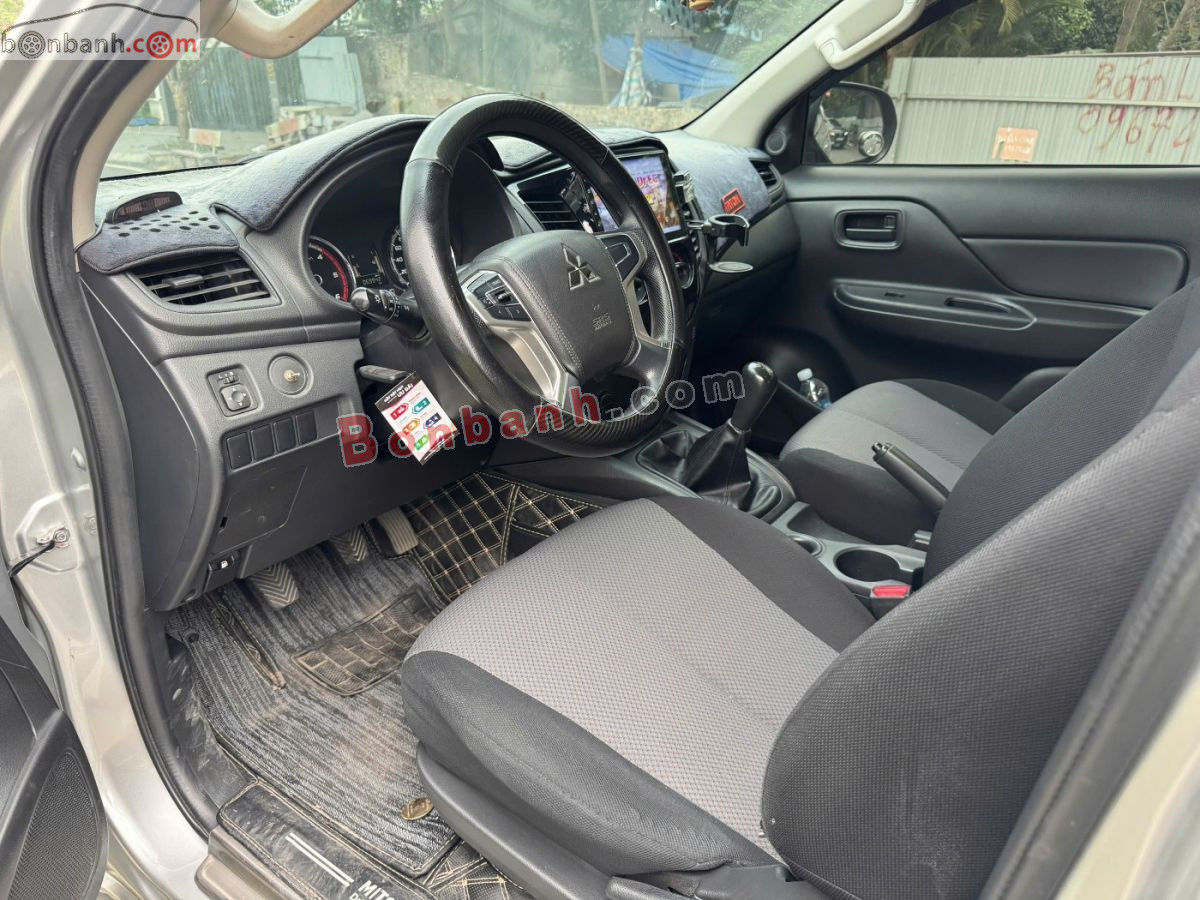 Bán ô tô Mitsubishi Triton 4x2 MT - 2020 - xe cũ